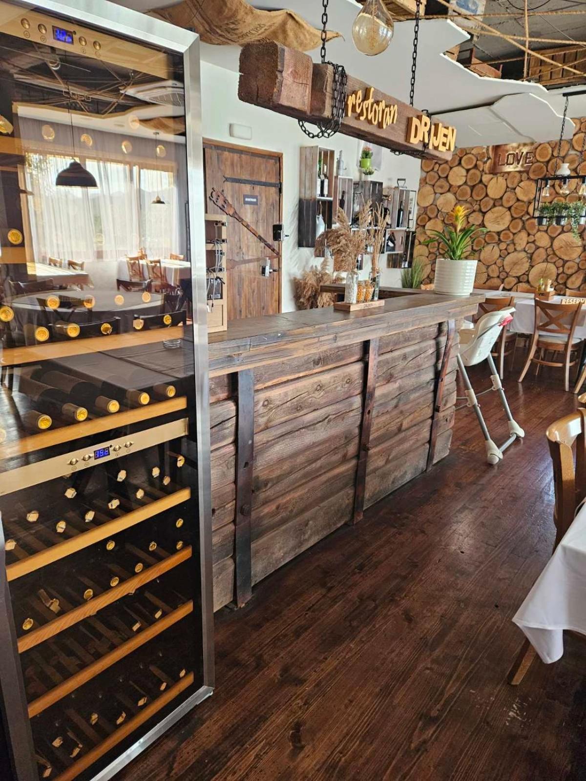 Apartmani Drijen Ravno エクステリア 写真